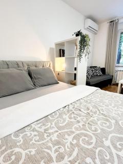 Fully Equipped - Cozy & Convenient City Apartment - Belgrade - 8