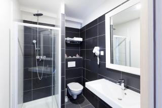 The Originals City, Marne-la-Vallée Est, Meaux ,GLASSY HOTEL - Meaux - 8