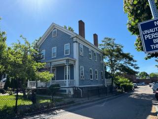 Beautiful Townhouse, 2 bedrooms, 2 bath - Boston - 9