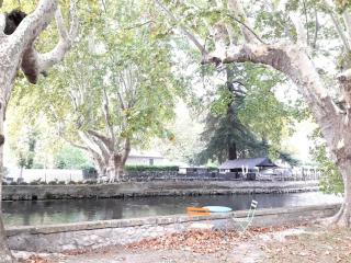 Appartement Au Murmure des Eaux à Fontaine-de-Vaucluse - 2