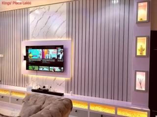 Room at Kings' Place - Lekki - 4