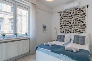 Center Apartment, Style, Best Location, AC, Balcony - Budapest - 5