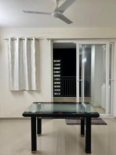San Service Apartment by Dolfy - Kelambākkam - 8