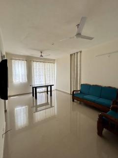 San Service Apartment by Dolfy - Kelambākkam - 1
