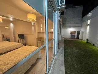 Espacioso apartamento con patio en Barrio Bombal de ciudad de Mendoza - Barraquero - 5