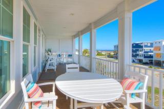Starboard Side - Oak Island - 4