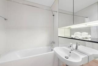 FIRST CLASS 1BR Stunning Burj Khalifa Views - 9