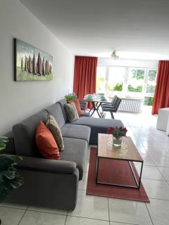 Design-Terrasse-7 Personen-Netflix-Garage-Seenah - Radolfzell am Bodensee - 9