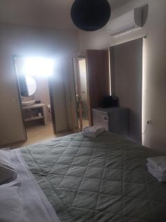 Sea Side Apartments & Studios-Renovated - 2