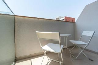 12 min from downtown - Studio - Azizi Riviera - 5