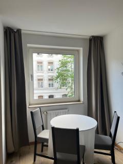 TMJ Apartment 1 - Düsseldorf - 8