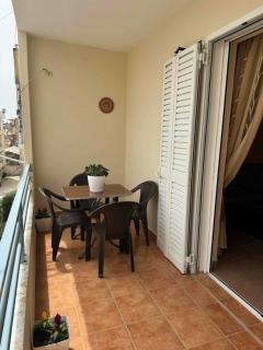 Be my Guest - Sarandë - 2