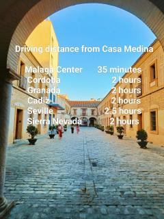 Casa Medina - Private Villa with Terrace and Sea View, 25 minutes from Malaga - Moclinejo - 2