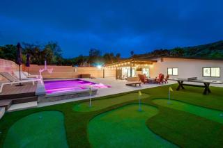 5BR Oasis - Pool, Hot Tub & Luxe Outdoor Retreat - 0