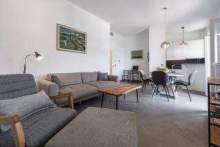 Central located house 'PORAT' - 1
