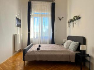 F14 Guesthouse - Budapest - 8
