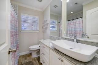 The Jasper Abode - 10 mins to Galleria - Peaceful - 6