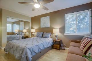 Large 2 Unit Property - Sleeps 24 - Bar, Jacuzzi & Pool - Vista - 7