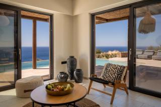 ArtOikia Luxury Villas, By Hellocrete - Saktoúria - 2