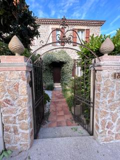 studio à la mer dans un Mas provençal - Cannes - 8