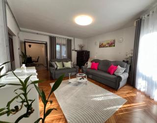 Apartment TiGo - 2 bedrooms, 2 bathrooms, terrace and big garden - 7