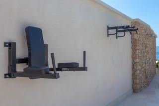 Grey House - Bol - 5