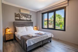 Select Cunda Guest House - Sea View with Garden 1 Bedroom Apartment at Cunda Island - Ayvalık - 1