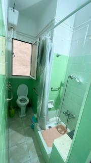 Habitación Barato en Piso Familiar Compartido el Centro de la Ciudad cerca de la Estación de Autobuses - Tarragona - 8