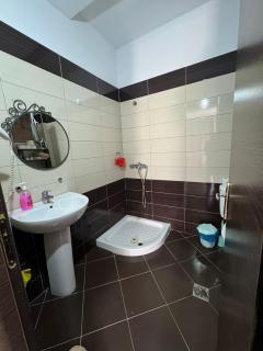 Buzi Central Apartment - Sarandë - 7