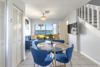 Charming Lakeview Retreat I - Orlando - 1