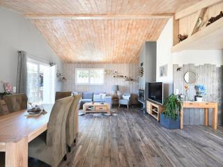 Maison Familiale à Saint-Clément, Proche Plage, Jardin, Cheminée, BBQ, 3 Ch, Internet - FR-1-434-114 - 4