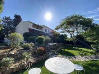 Villa à Cavalaire-sur-Mer: proche plages, jardin, 3 chambres, balcon, terrain de pétanque - FR-1-100-338 - Cavalaire-sur-Mer - 0