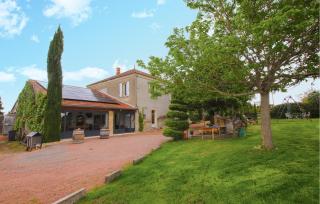 Nice Home In Briennon - Briennon - 9