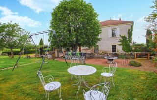 Nice Home In Briennon - Briennon - 2