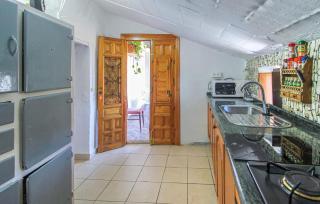 Lovely Home In Canillas De Albaidas - 7