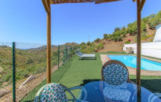 Lovely Home In Canillas De Albaidas - 3