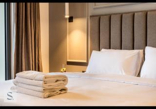 20% OFF! Luxury 2 BDR Apt, Centrally Located, Huge Terrace - Dubai - 9