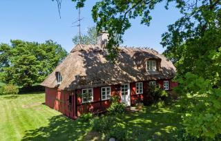 4 Bedroom Gorgeous Home In Rødby - Rødby - 0