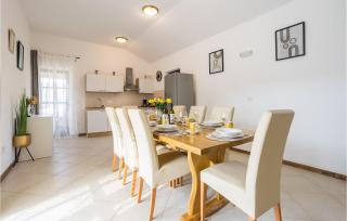 Four-Bedroom Holiday Home In Muline - Donje Selo - 7