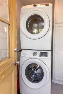 Dreamy Venice Gem Walk to Beach and Abbot Kinney - 4