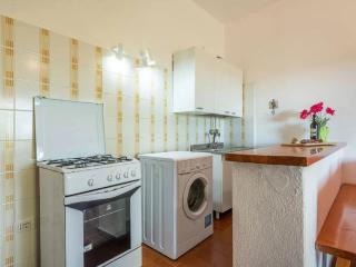 Elegant Apartment near the Tyrrhenian Sea - 8