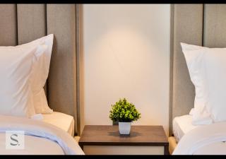 Prime 2 BDR, Centrally Located - 4