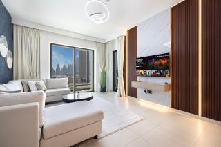 FULL Burj Khalifa view 2BR with Dubai Mall connection in Downtown - 9