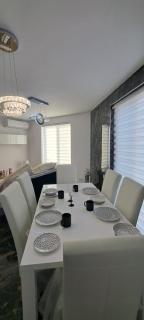 PrimRose Lux Loft - 1