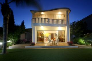 Chelidonia Larnaca Seafront Villa - 0