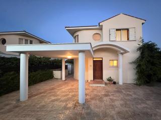 Chelidonia Larnaca Seafront Villa - Meneou - 9
