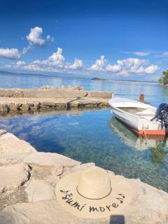 Olivier house - Zaglav - 3