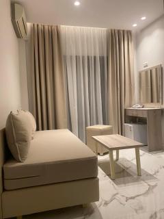 Hotel Lefkes - Paralia Skotinas - 1