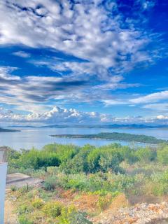 Olivier house - Zaglav - 9