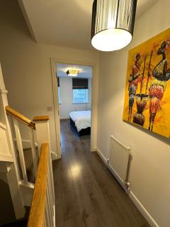 Spacious Double Room in New Development Near Station - 4